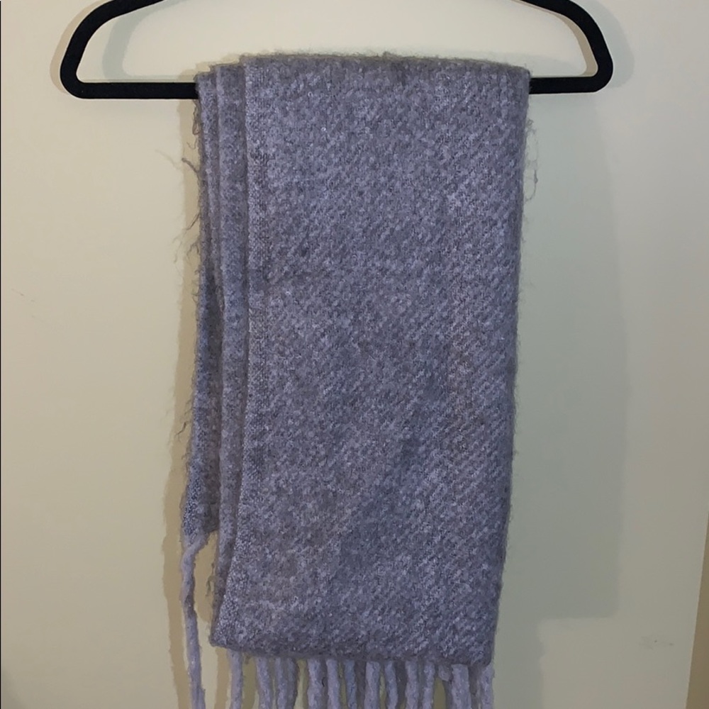 Urban Outfitters Chunky Gray Scarf